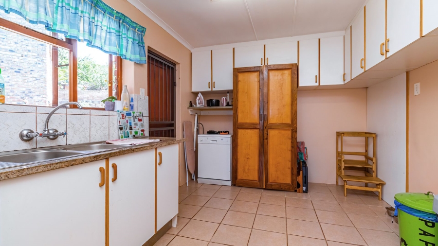 3 Bedroom Property for Sale in Rensburg Estate Western Cape